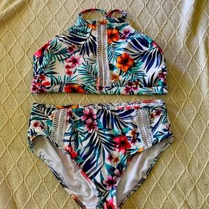 Time and Tru Plus Size Swimsuit Tankini 1X 16W/18W